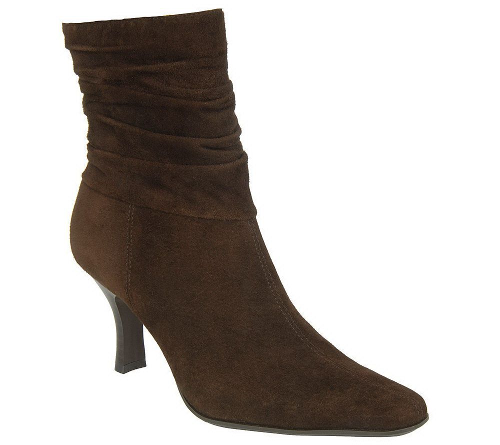 Water-resistant Suede Boots with Ruching