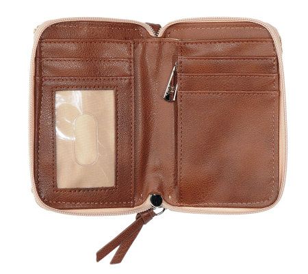 The Sak Classic Crochet Smartphone Wristlet