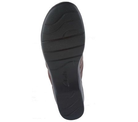 Clarks Bendables Leather LightweightClog w/ Strap Detail