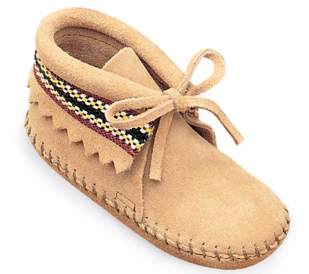 Minnetonka Infants Braid Booties - A241279