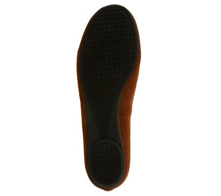 Cliffs by White Mountain Lennon Tassel Moccasin