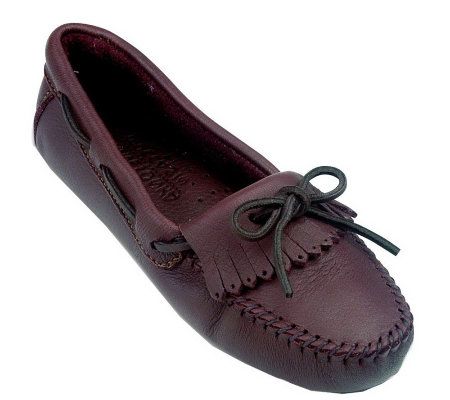Minnetonka Womens Moosehide Driving Mocs - A245582