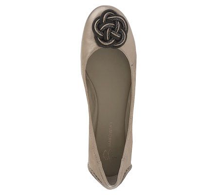 B. Makowsky Leather Ballet Flats w/ Mesh Woven Ornament