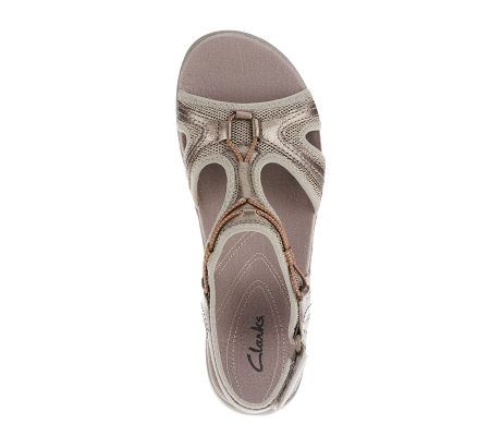 Clarks In Motion Jump Leather Sandals