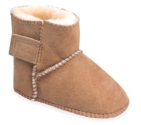 Minnetonka Infants Genuine Sheepskin Pug Boots - A241285