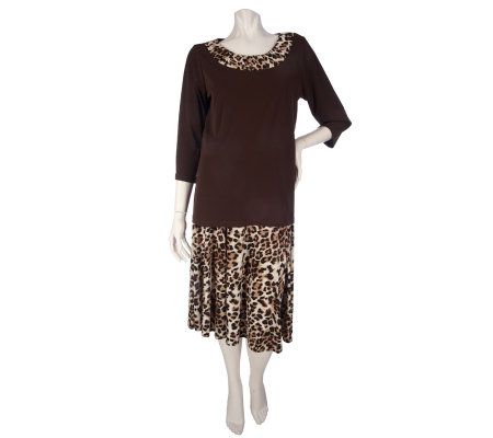 Susan Graver Liquid Knit 3/4 Sleeve Printed Top and Printed Skirt - A199486