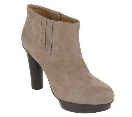 B. Makowsky Suede Platform Booties with Side Zip - A218086