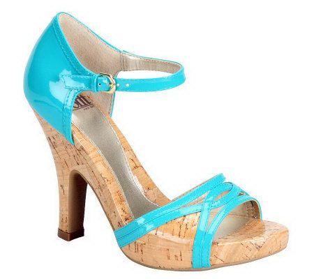 Sofft Valeda Open-Toe Platform Sandals - A327488