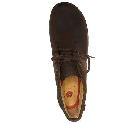 Clarks Unstructured Un.Twist Suede Lace-up Ankle Boots