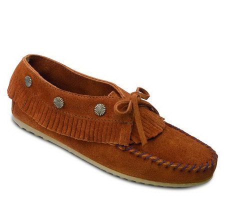Minnetonka Womens Fringed Moccasins - A245592