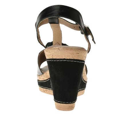 Azuras Colombia Leather T-Strap Sandals