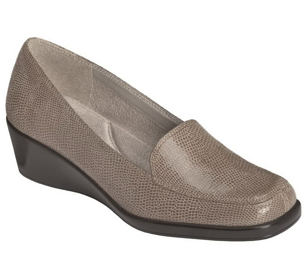 Aerosoles Final Exam Slip-on Wedges - A227793