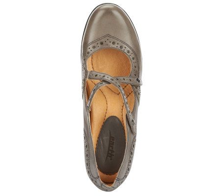 Earth Primrose Leather Mary Janes with Heel
