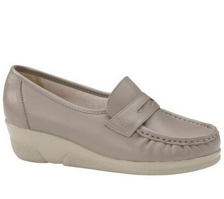 Softspot Classics Pennie Wedge Loafer - A183499