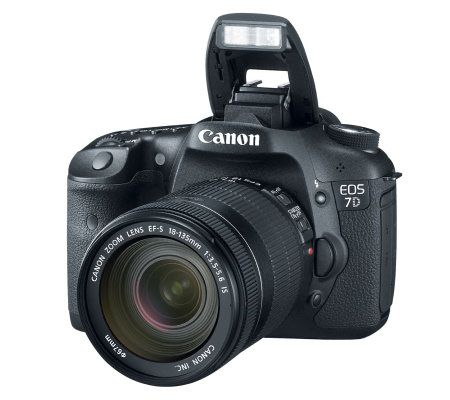 Canon EOS 7D 18MP DSLR Camera w/ 18-135mmf3.5-f5.6 Lens - E256604