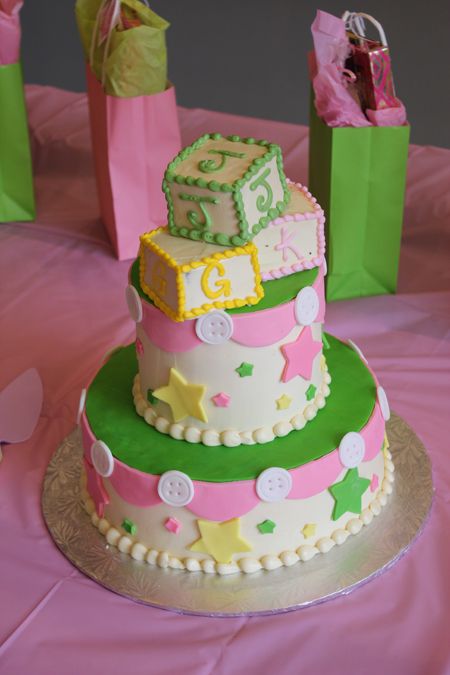 the cake was 3 different flavors!