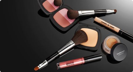 bareMinerals Feel the Love 7-piece Collection bareMinerals Feel the Love 7-piece Collection